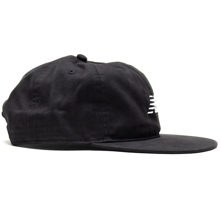New Balance Numeric | Deconstructed 6-Panel Hat
Style # LAH43007
Color : Black