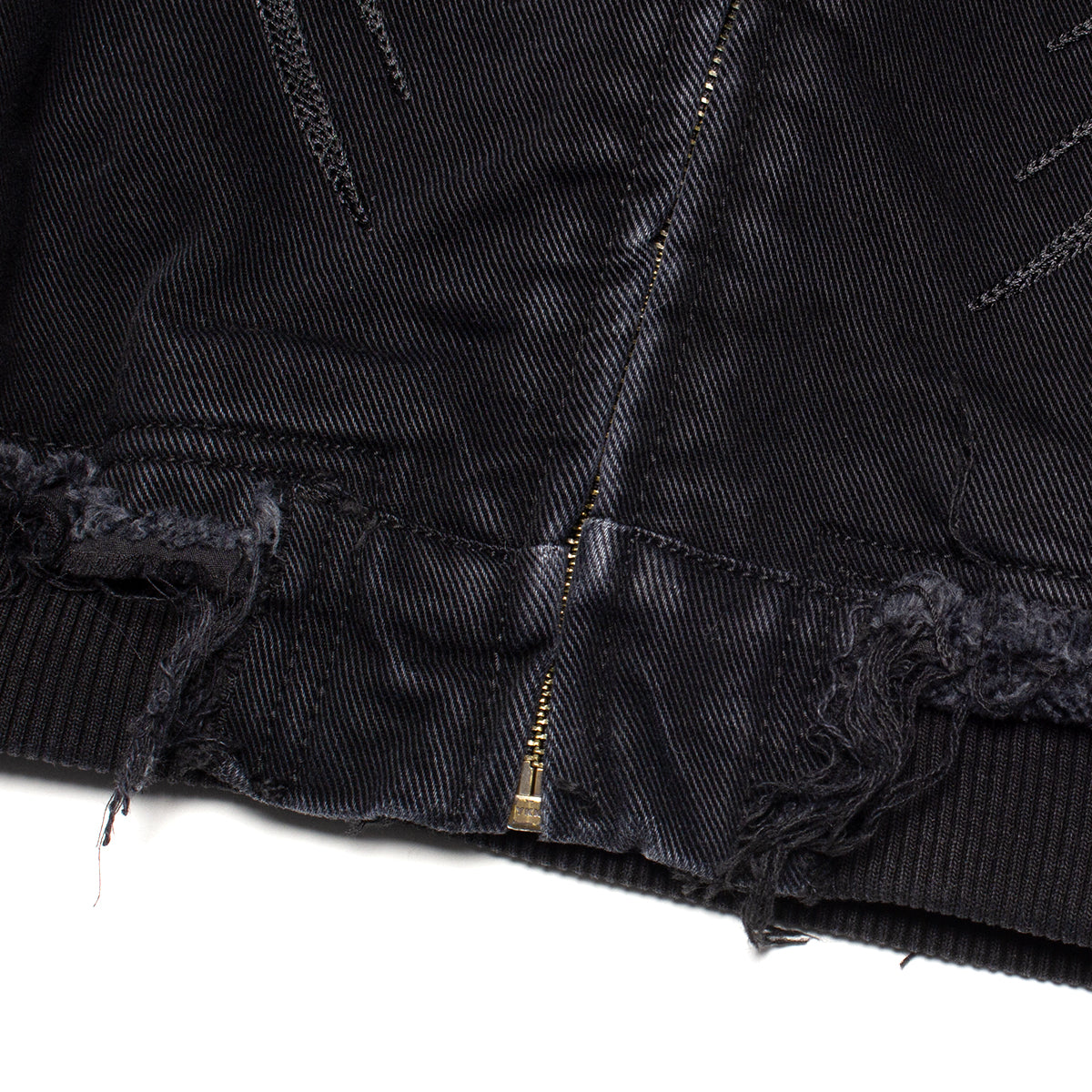 Stingwater | Tribal Zip-Up Hoodie
Color : Acid Black