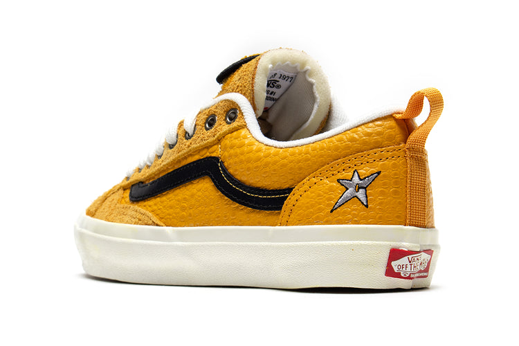 Vans | Skate Old Skool 36 x Carpet
Style # VN000EEGYLW1
Color : Yellow / White