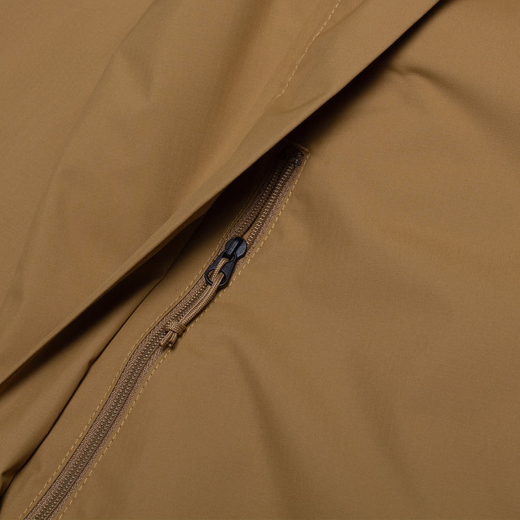 The North Face | Antora Jacket
Style # NF0A7QEY4HK1
Color : Utility Brown / TNF Black