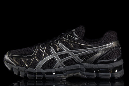 Asics - Gel-Kayano 20
Style # 1203A388.003
Color : Black / Clay Grey