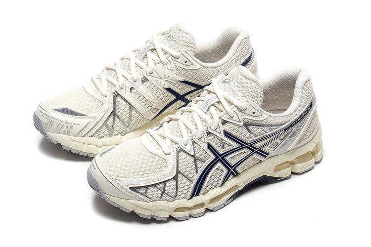 Asics - Gel-Kayano 20
Style # 1203A388.104
Color : Cream / Independence Blue