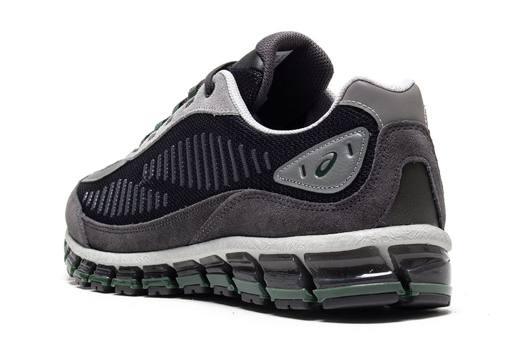 Asics - Gel-Quantum 360 I Amp
Style # 1203A731.002
Color : Black / Obsidian Grey