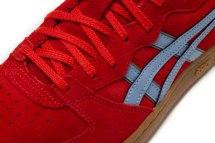 Asics - Skyhand OG
Style # 1203A452.601
Color : Electric Red / Harbor Blue