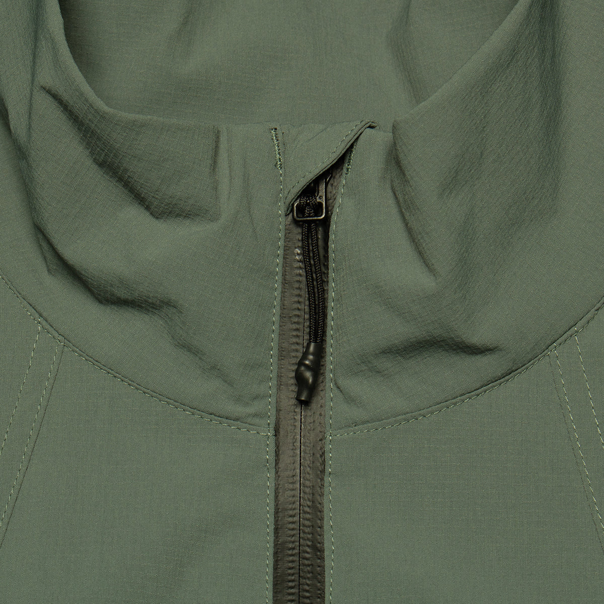 The North Face | North Dome Wind Jacket
Style # NF0A8B5HHCH1
Color : Duck Green