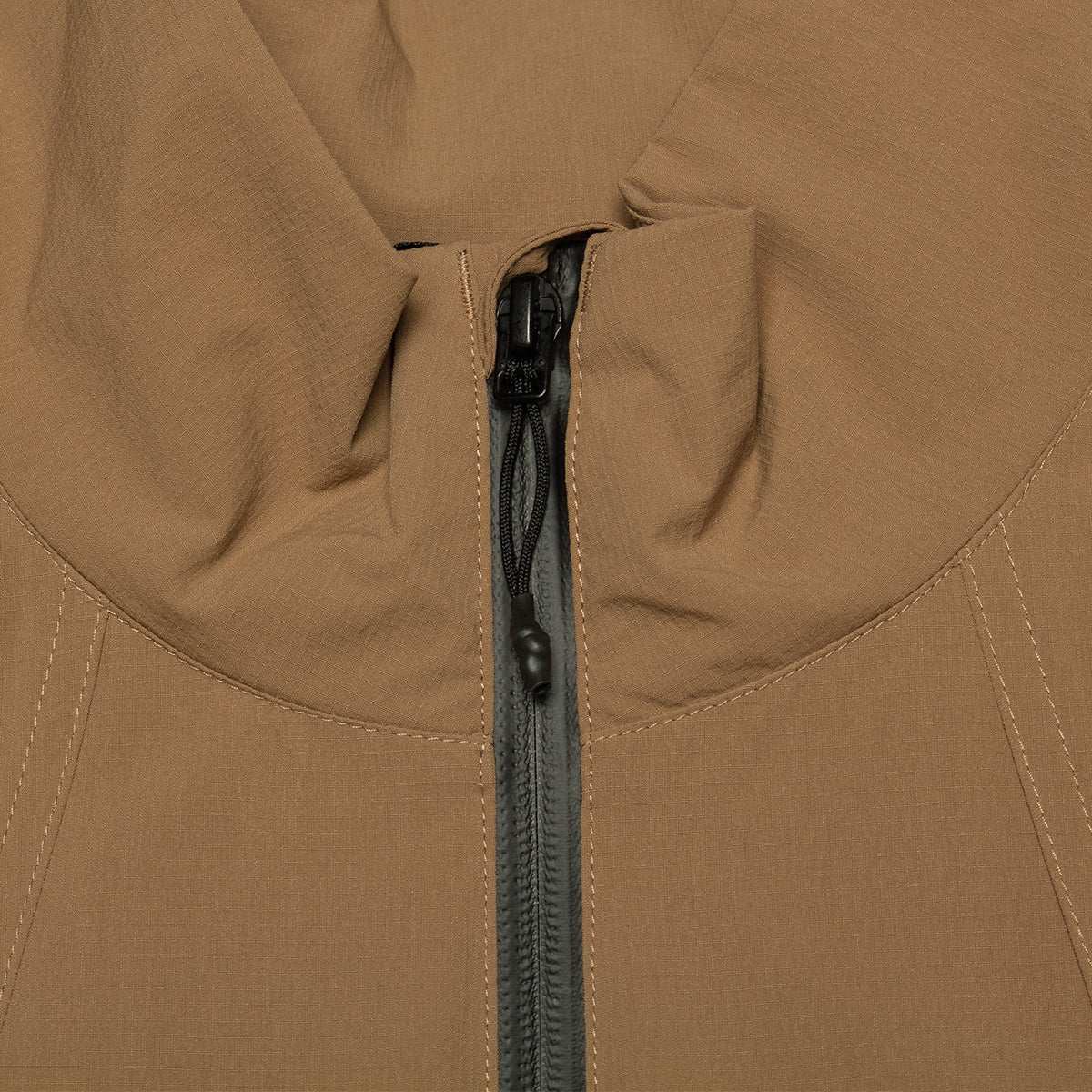 The North Face | North Dome Wind Jacket
Style # NF0A8B5H6IH1
Color : Latte