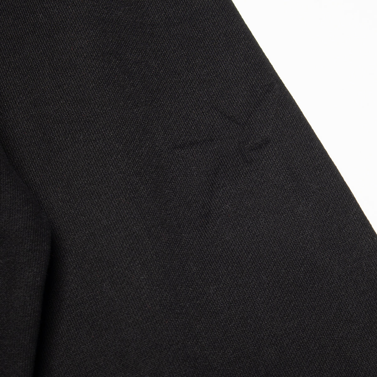 Carpet Company - C-Star Embossed Hoodie
Color : Black