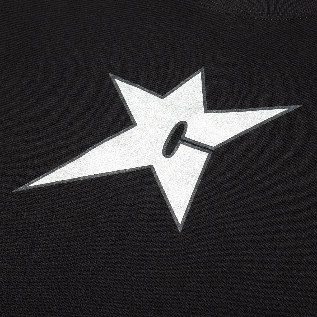 Carpet Company - C-Star Metallic T-Shirt
Color : Black