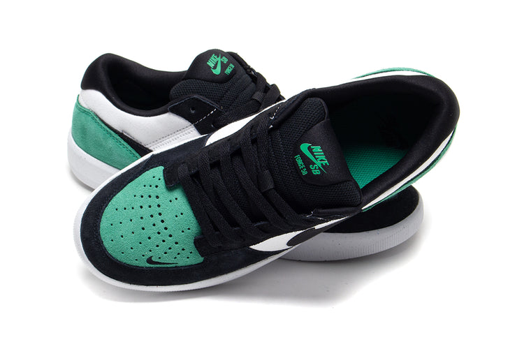 Nike SB |&nbsp;Force 58
Style # DV5477-101
Color : White / Black / Stadium Green