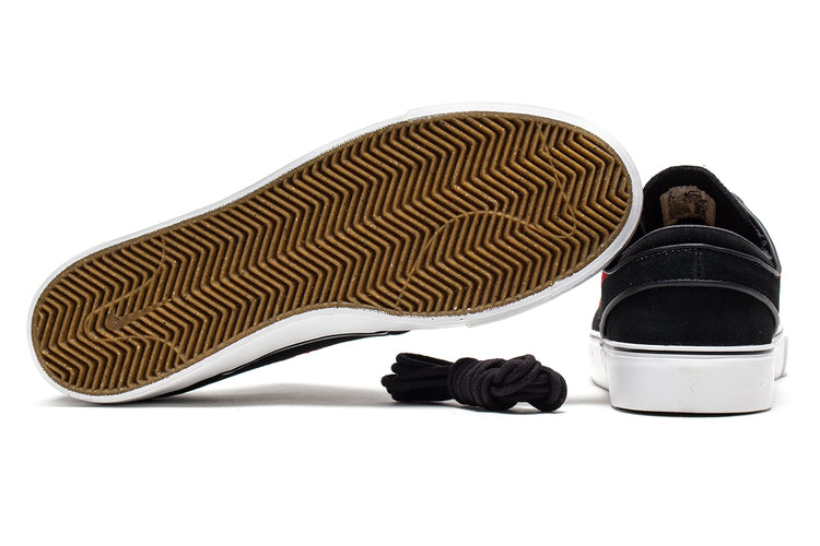 Nike SB | Zoom Janoski OG+
Style # FD6757-002
Color : Black / University Red / Summit White