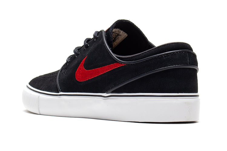 Nike SB | Zoom Janoski OG+
Style # FD6757-002
Color : Black / University Red / Summit White