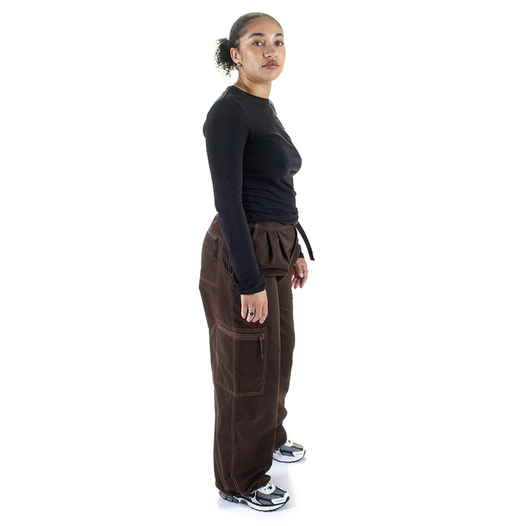 Gramicci - &nbsp;Women's Salem Cargo Pant
Style # G5FW-P068
Color : Brown