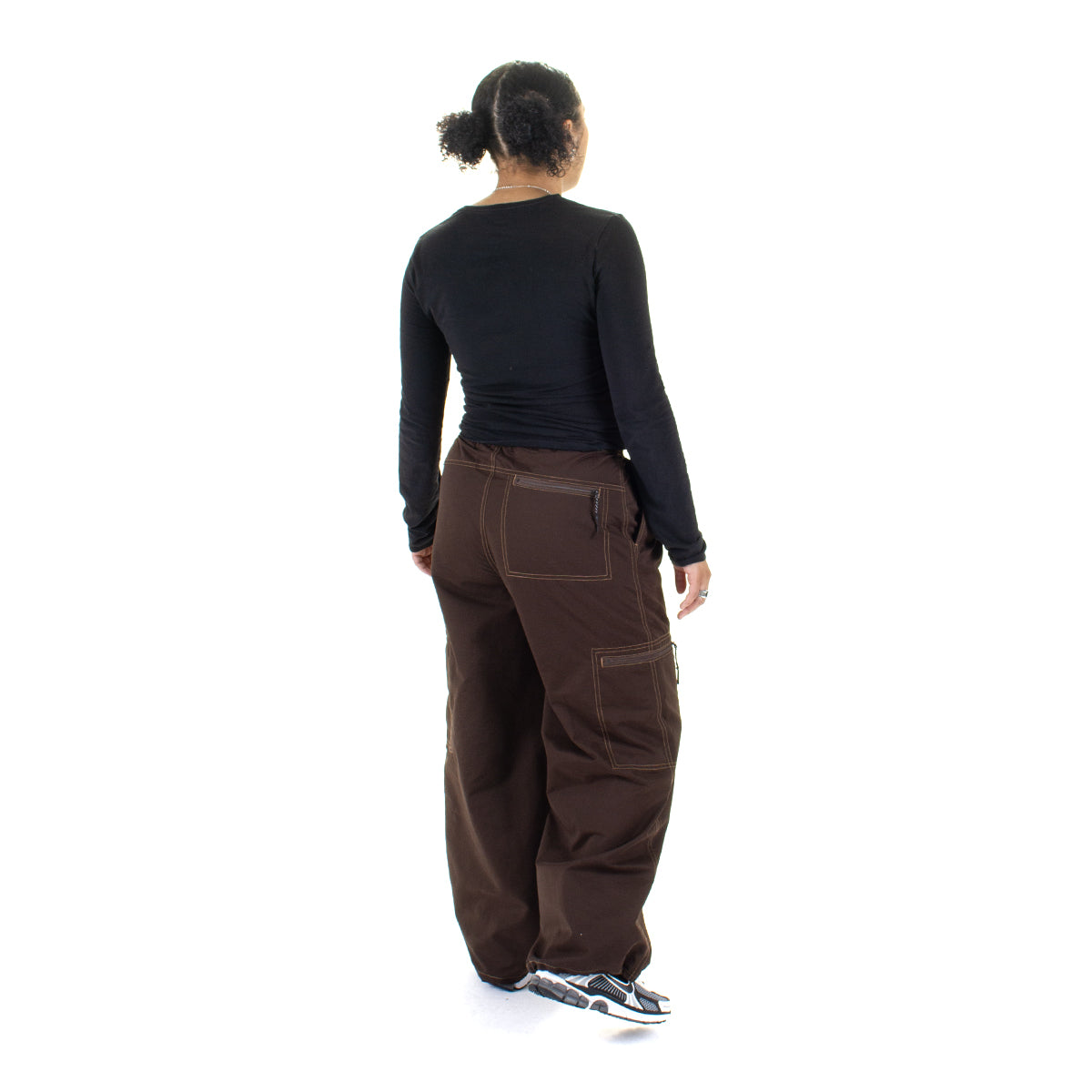 Gramicci - &nbsp;Women's Salem Cargo Pant
Style # G5FW-P068
Color : Brown