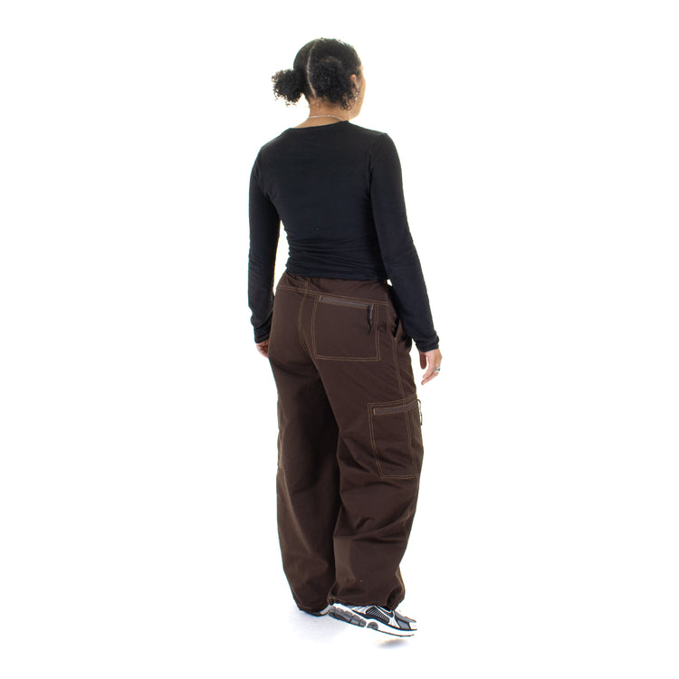 Gramicci - &nbsp;Women's Salem Cargo Pant
Style # G5FW-P068
Color : Brown