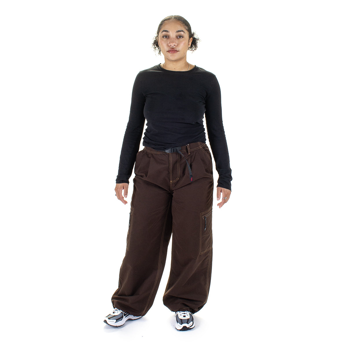 Gramicci - &nbsp;Women's Salem Cargo Pant
Style # G5FW-P068
Color : Brown
