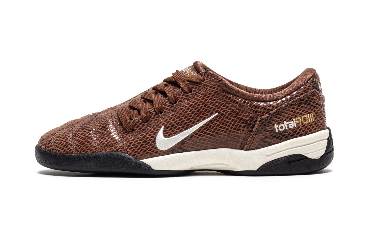 Nike - Women's T90 SE
Style # IB4204-201
Color : Fauna Brown / Pale Ivory / Black