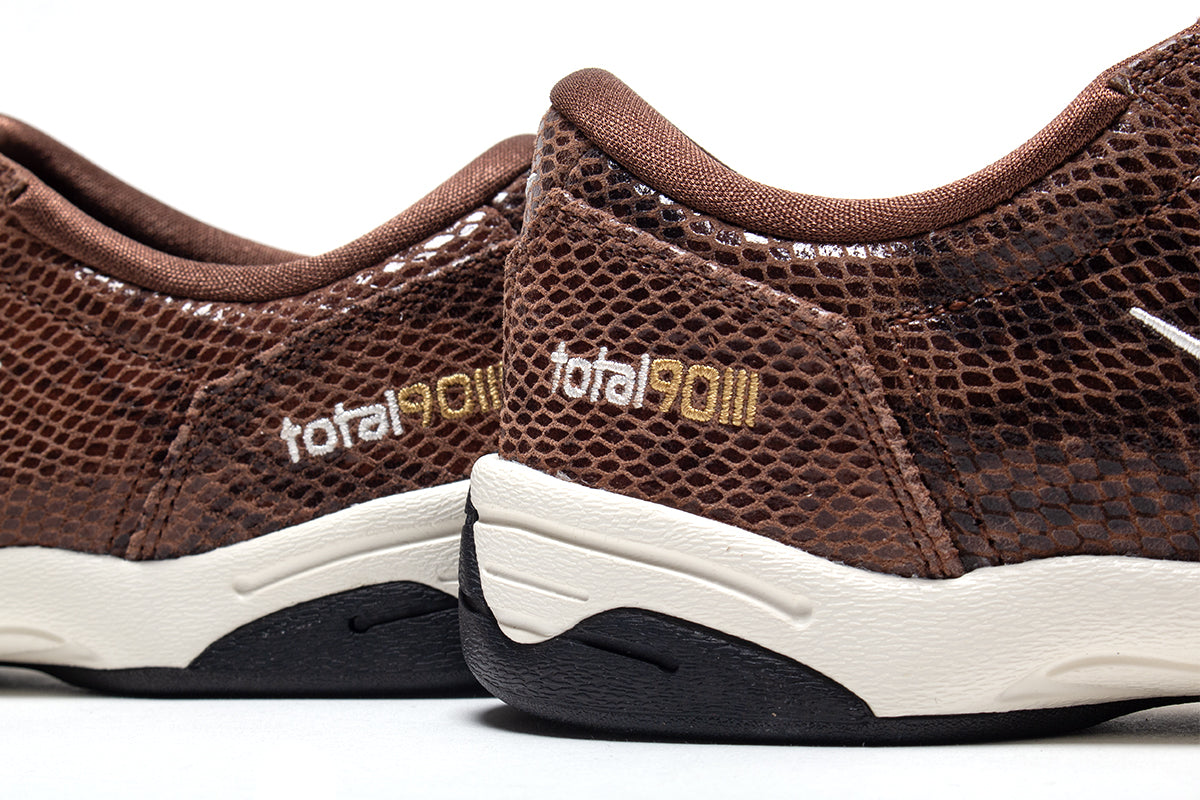 Nike - Women's T90 SE
Style # IB4204-201
Color : Fauna Brown / Pale Ivory / Black