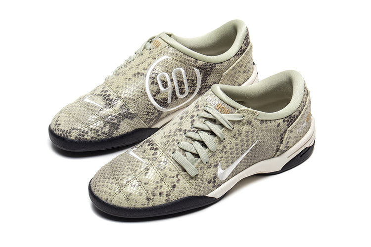 Nike - Women's T90 SE
Style # IB4204-301
Color : Olive Aura / Pale Ivory / Black