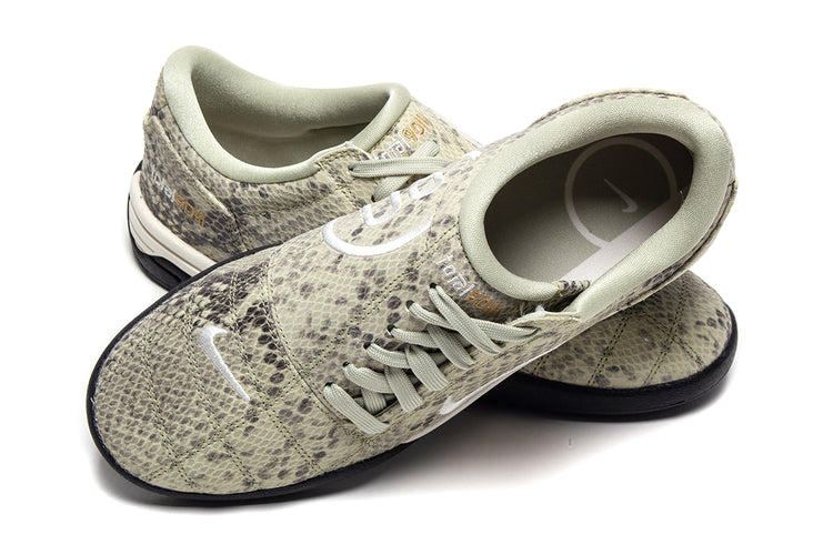 Nike - Women's T90 SE
Style # IB4204-301
Color : Olive Aura / Pale Ivory / Black