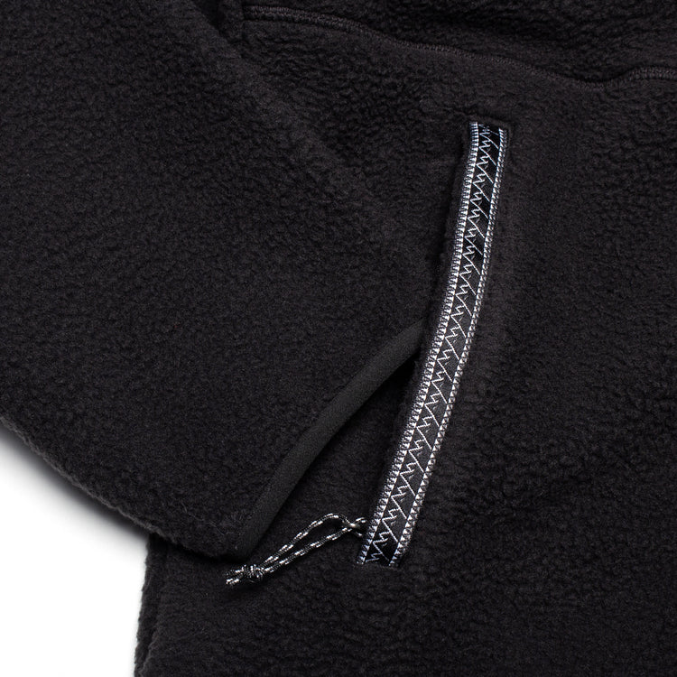 The North Face - Fleeski Quarter Zip Pullover Jacket
Style # NF0A88XQJK31
Color : TNF Black