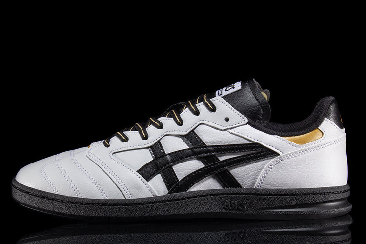 Asics Skateboarding - Leggerezza FB
Style # 1201B045.100
Color : White / Black