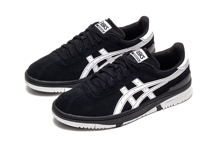 Asics Skateboarding - Vic NBD
Style # 1201B059.003
Color : Black / Bright White