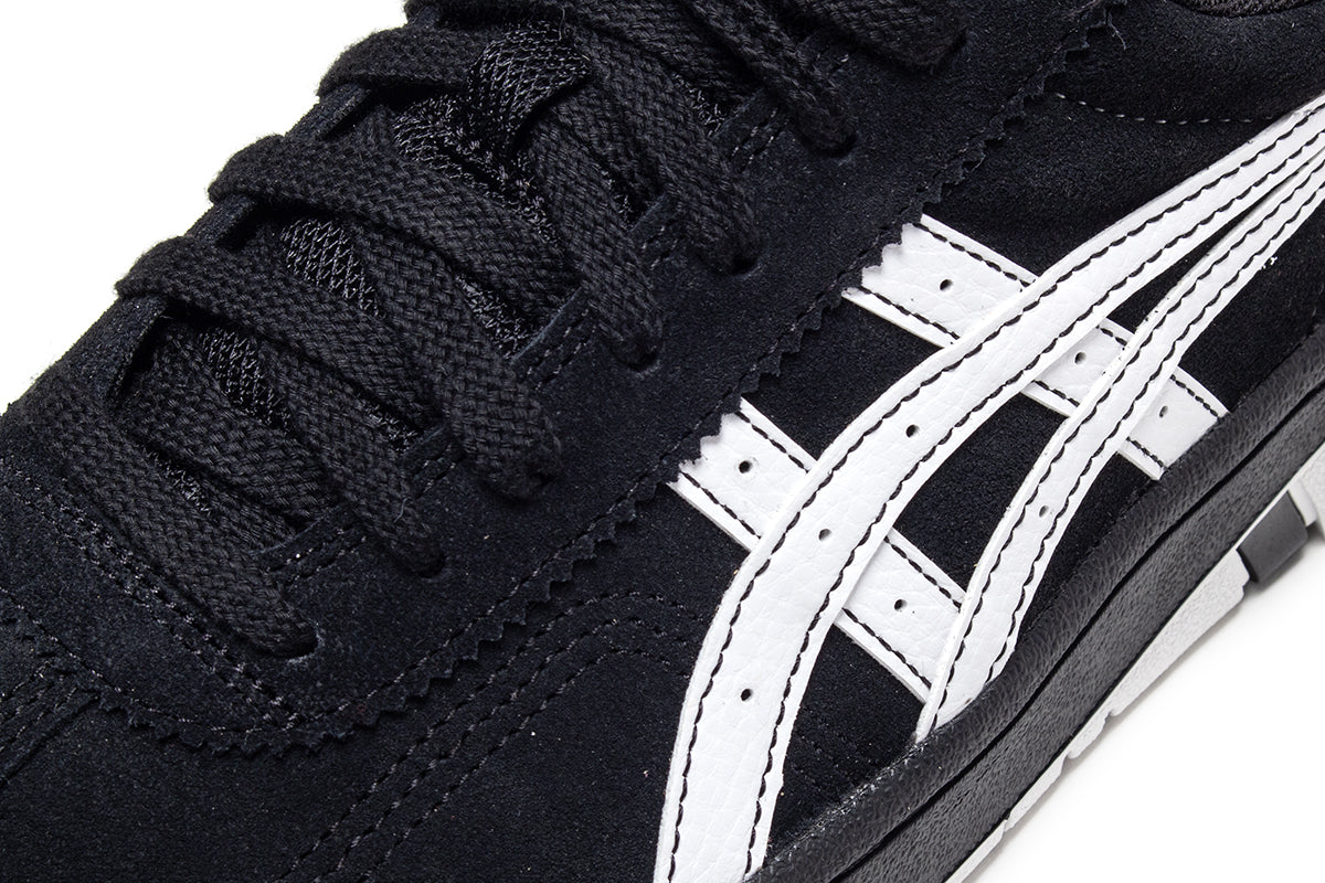 Asics Skateboarding - Vic NBD
Style # 1201B059.003
Color : Black / Bright White