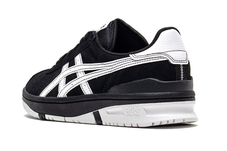 Asics Skateboarding - Vic NBD
Style # 1201B059.003
Color : Black / Bright White