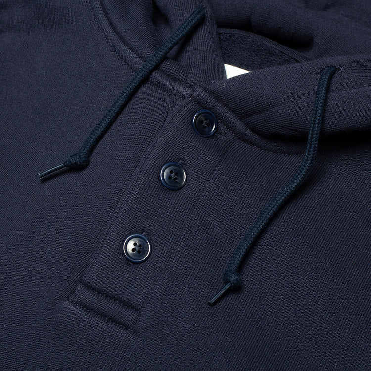Pilgrim - Benjamin Button Hoodie
Style # 3613-0280
Color : Navy