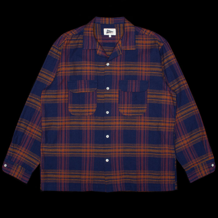 Pilgrim - Vincent Melange Ombre Shirt
Style # 3611-0590
Color : Red