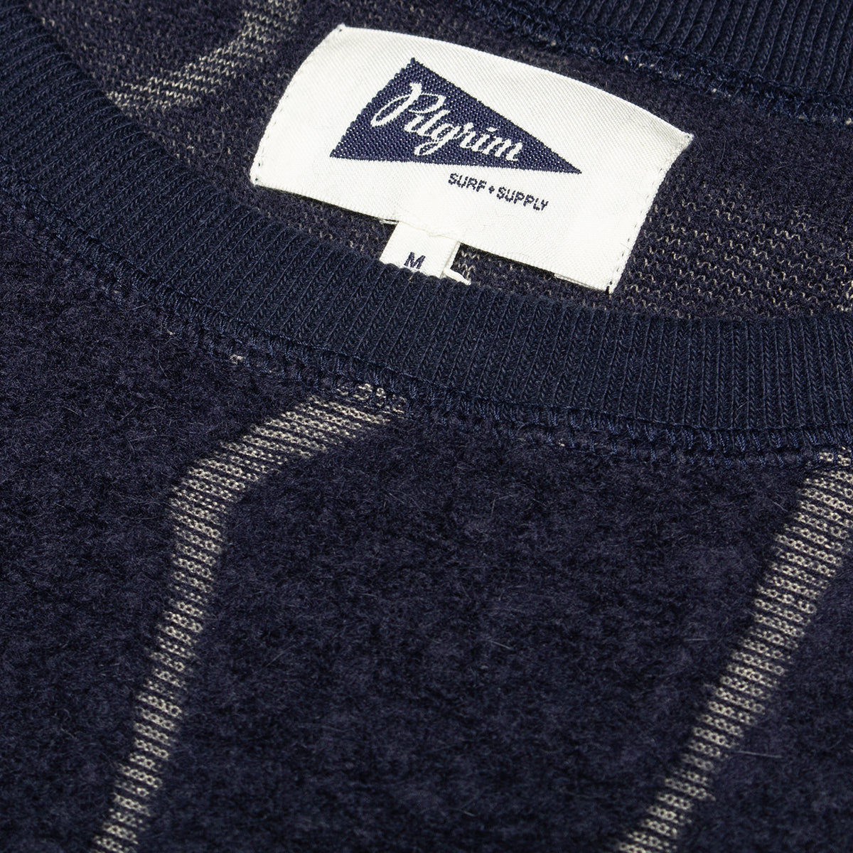 Pilgrim - Misha Boa Crewneck
Style # 3613-0282
Color : Navy