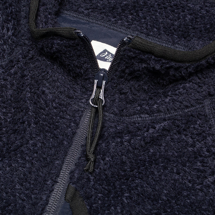 Pilgrim - Finn Alpha Jacket
Style # 3613-0279
Color : Navy