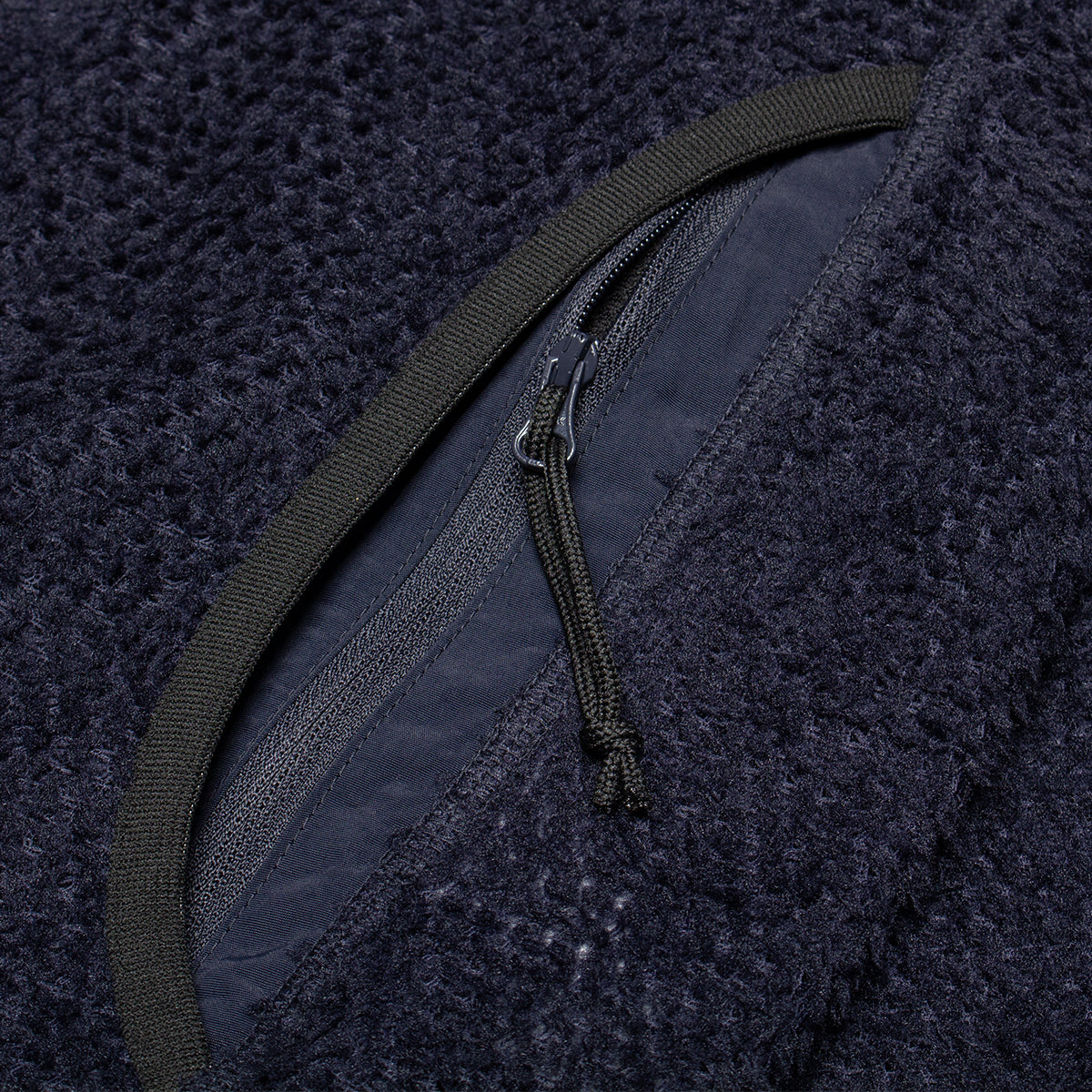 Pilgrim - Finn Alpha Jacket
Style # 3613-0279
Color : Navy