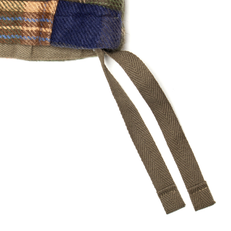 Pilgrim - Johannes Half-Zip Sweatshirt
Style # 3611-0589
Color : Olive