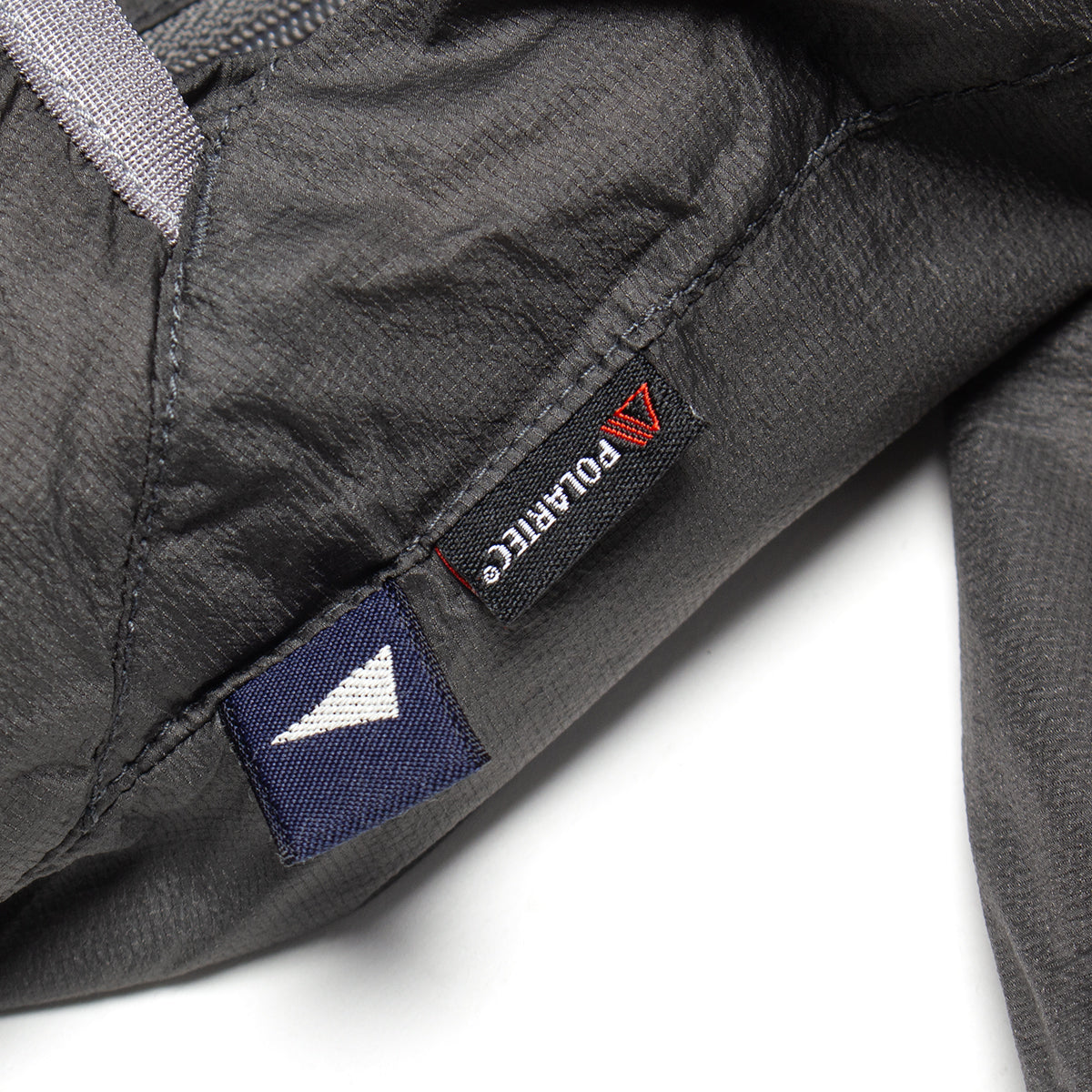 Pilgrim - Dorsett Alpha Hooded Jacket
Style # 3618-0828
Color : Charcoal