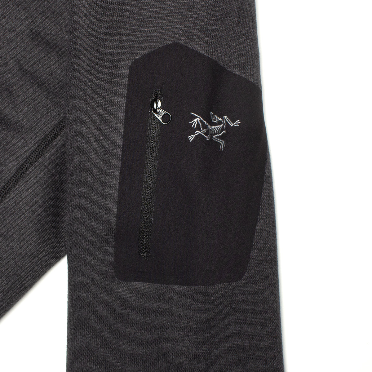 Arc'teryx - Covert Cardigan
Style # X000010727
Color : Black Heather