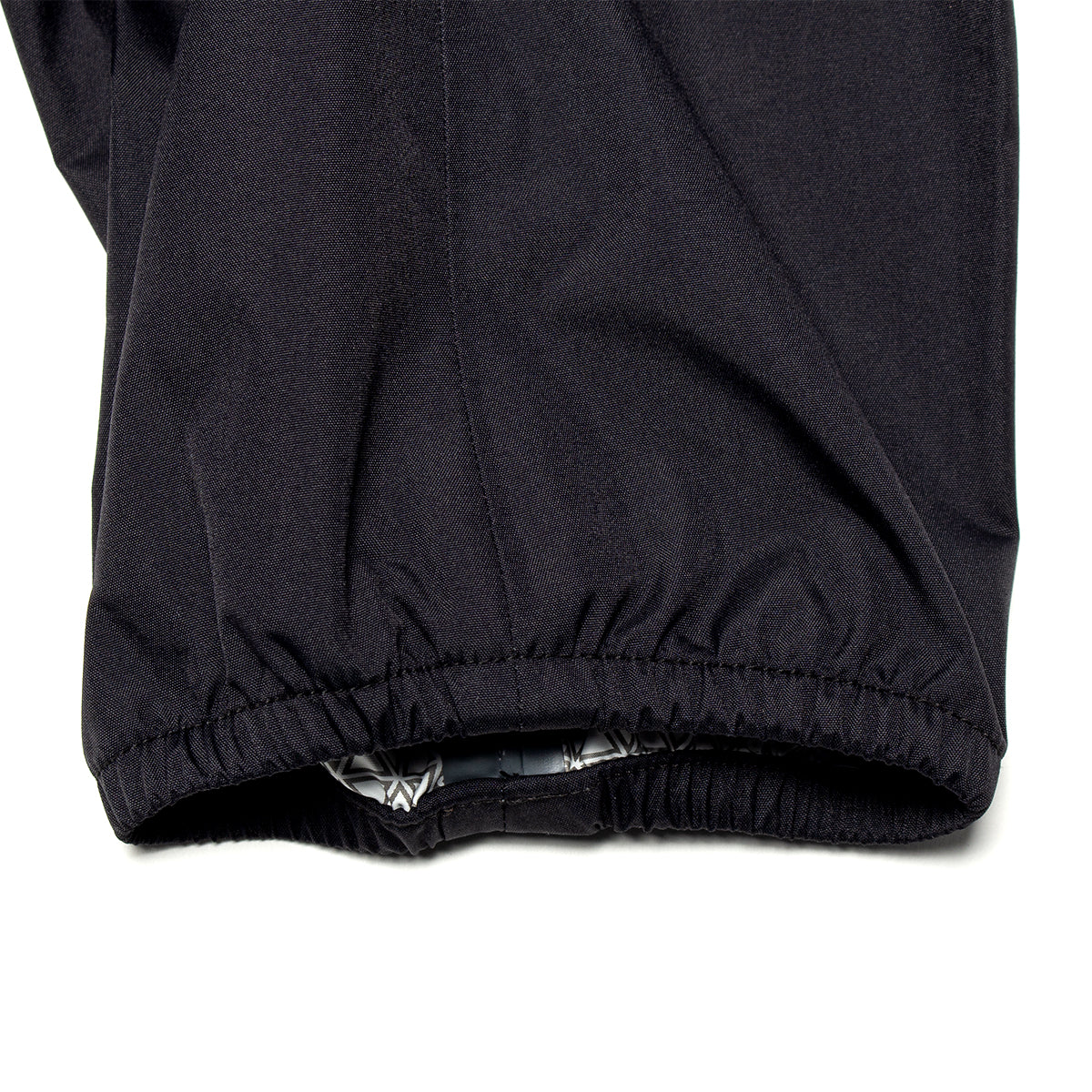 Nike - ACG Phantazma Storm-FIT ADV Jacket
Style # IF1143-010
Color : Black / Black / Summit White