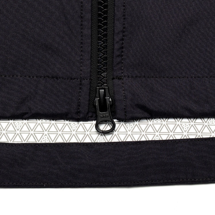 Nike - ACG Phantazma Storm-FIT ADV Jacket
Style # IF1143-010
Color : Black / Black / Summit White