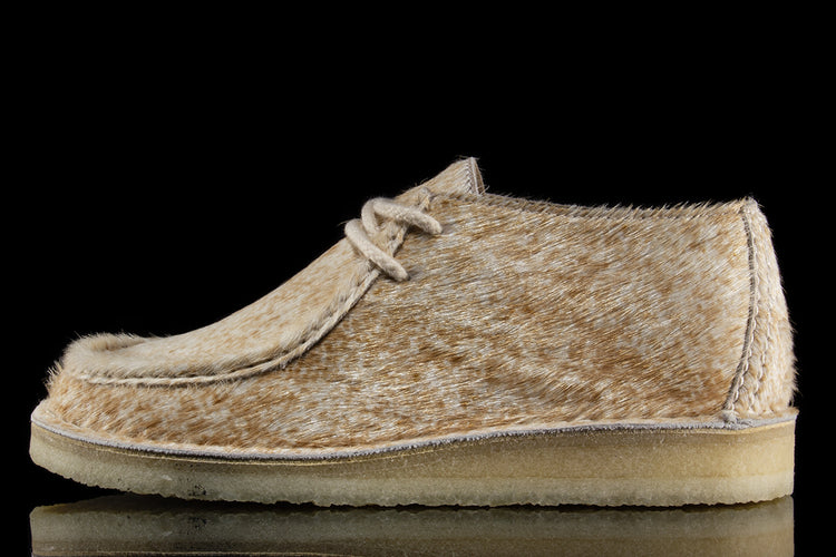 Clarks Originals | Women's Desert Nomad
Style # 26178079
Color : Speckled Hair-On