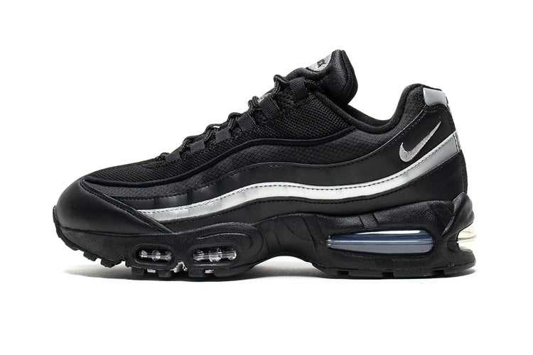 Nike - Air Max 95 Big Bubble
Style # IB1667-003
Color : Black / Metallic Silver