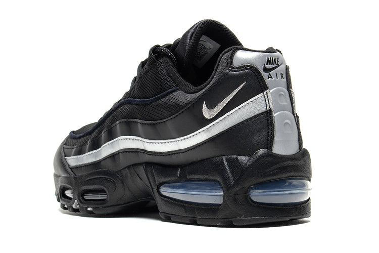 Nike - Air Max 95 Big Bubble
Style # IB1667-003
Color : Black / Metallic Silver
