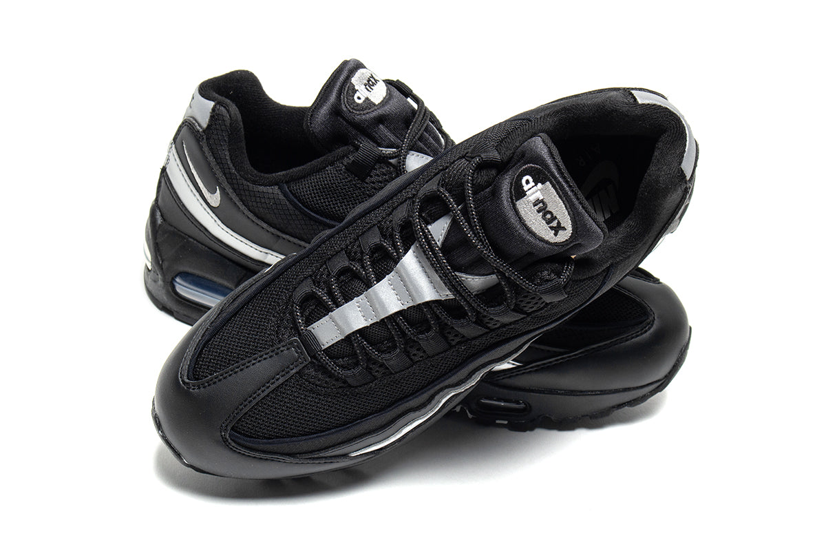 Nike - Air Max 95 Big Bubble
Style # IB1667-003
Color : Black / Metallic Silver