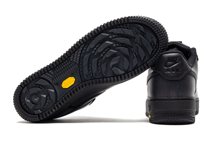 Nike - Air Force 1 GTX Vibram
Style # HV5953-001
Color : Off Noir / Black / Speed Yellow