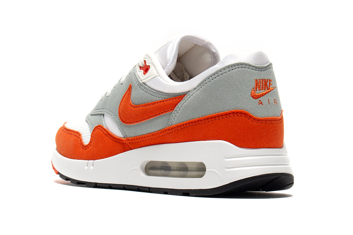 Nike | Air Max 1 '86 OG
Style # DQ3989-103
Color : Summit White / Cosmic Clay / Light Pumice