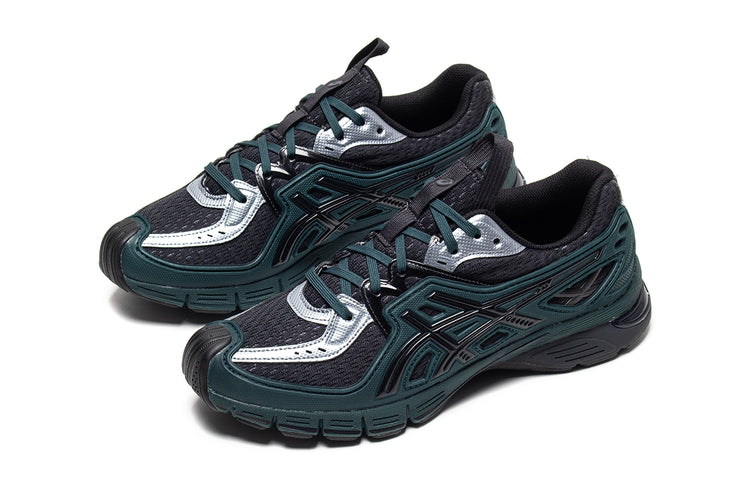 Asics - UB12-S Gel-SD-Lyte
Style # 1203A655.020
Color : Obsidian Grey / Grove