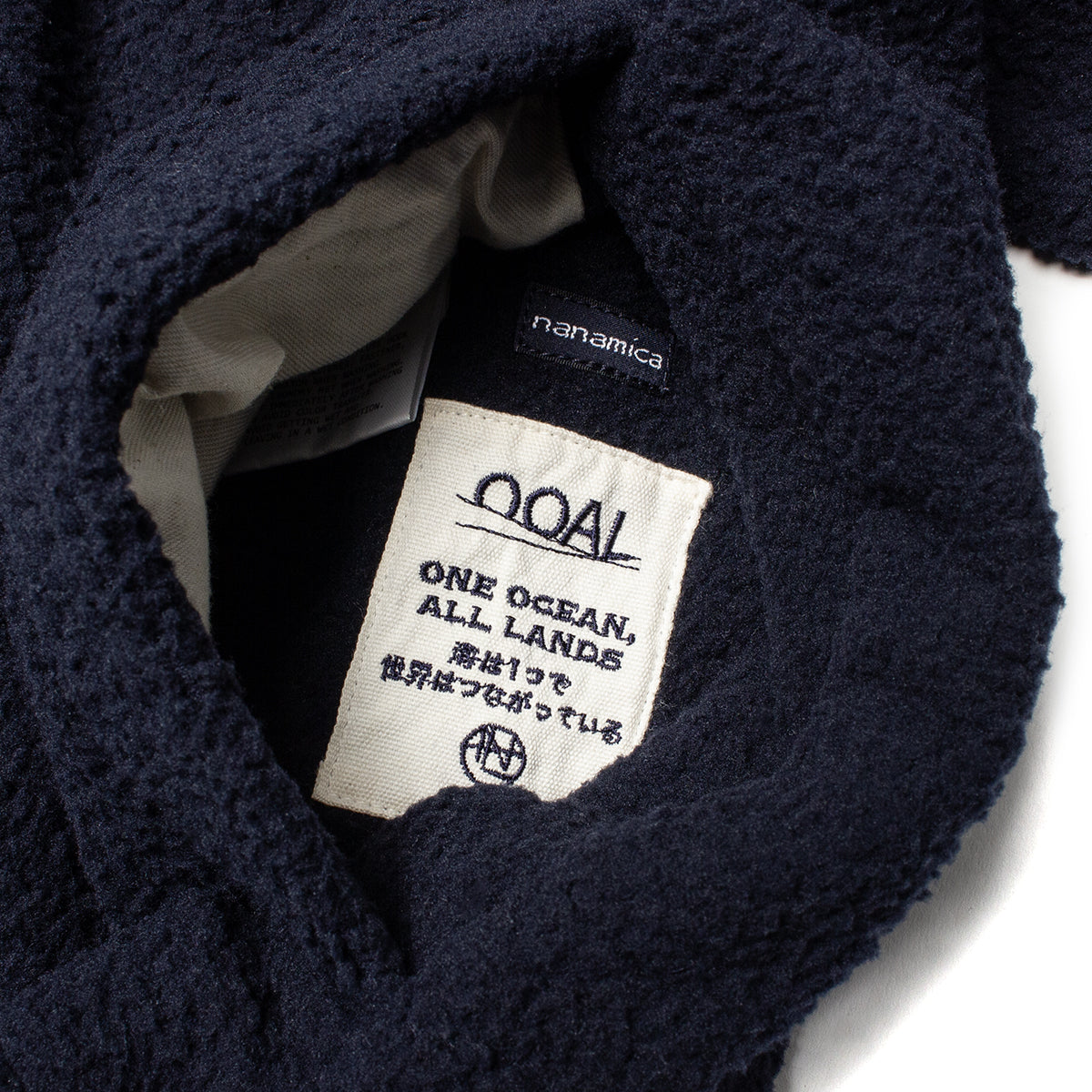 Nanamica - Reversible Dock Jacket
Style # S25FA019U
Color : Dark Navy