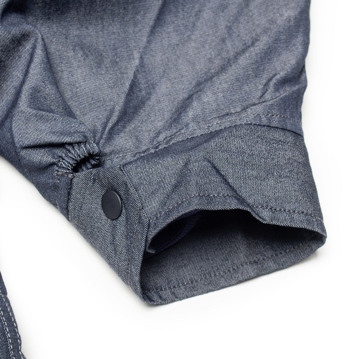 Nanamica - Reversible Dock Jacket
Style # S25FA019U
Color : Dark Navy