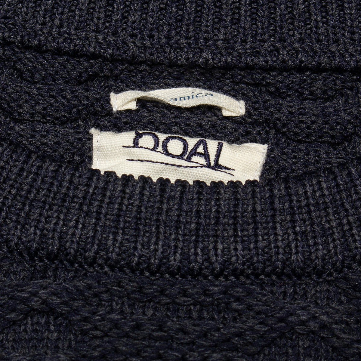 Nanamica - Crew Neck Sweater
Style # S25FJ014U
Color : Dark Navy