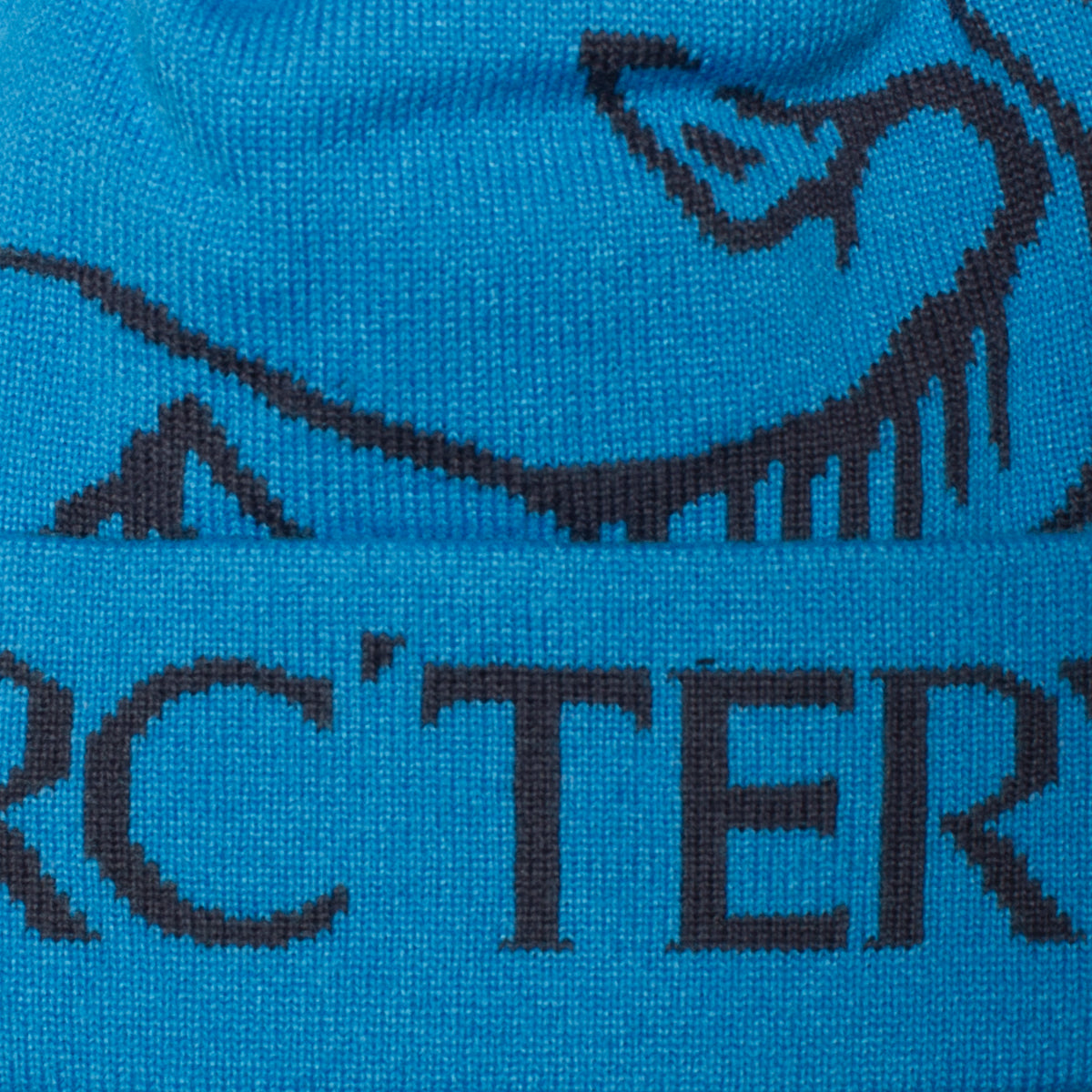 Arc'teryx - Bird Head Toque
Style # X000010979
Color : Aquaculture / Black Sapphire