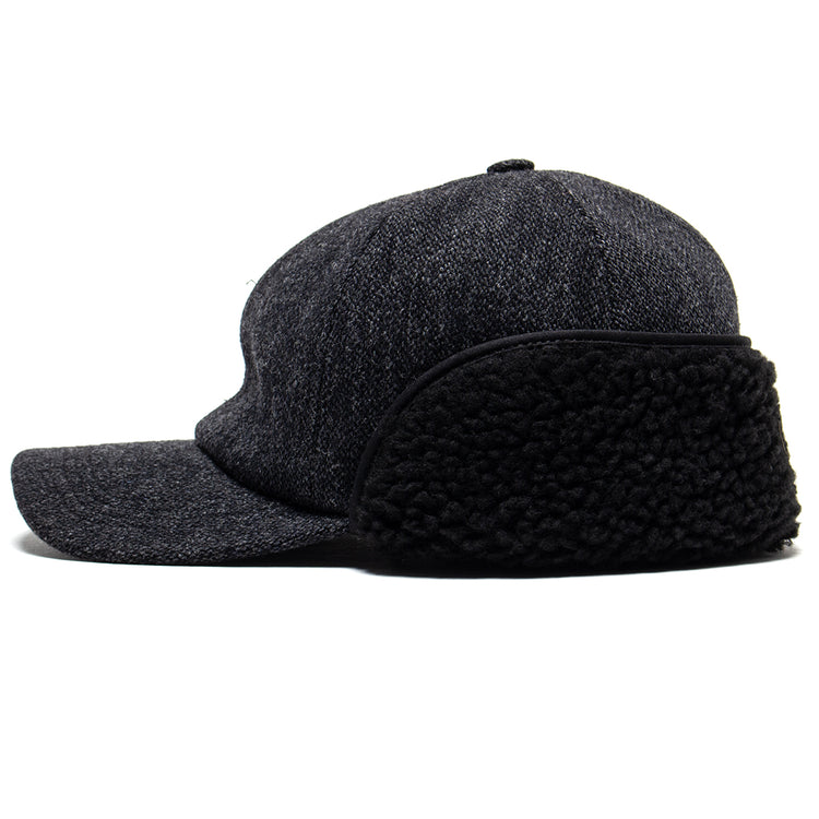 Engineered Garments - Hunting Cap
Style # 26F1H003
Color : Charcoal